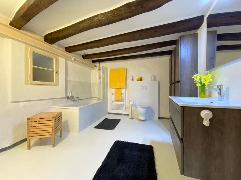 Palazzina rinnovata di quattro unità autorizzata per affitti brevi (4)