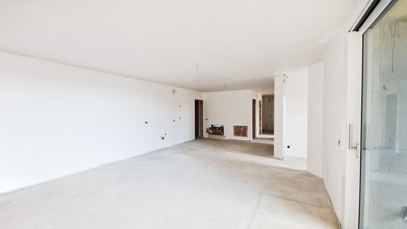 Nouvel appartement 4,5 pièces de style moderne avec veranda et grand jardin privé (2)
