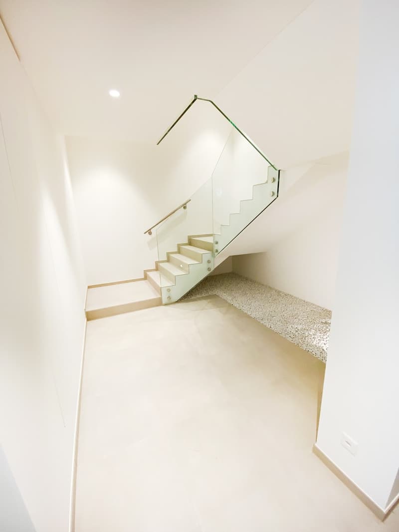 Elegantes neues 2,5-Zimmer-Wohnung mit hohem Standard und privatem Garten. (6)