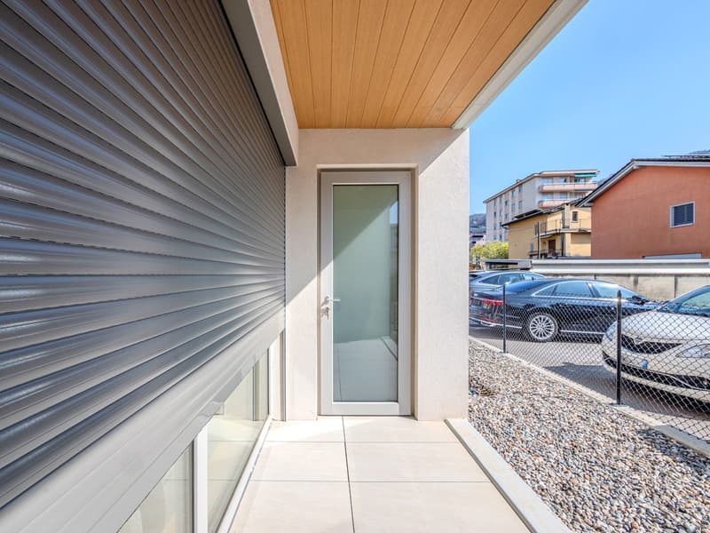 Appartement tout neuf de 2,5 pièces avec jardin privé et portique (11)