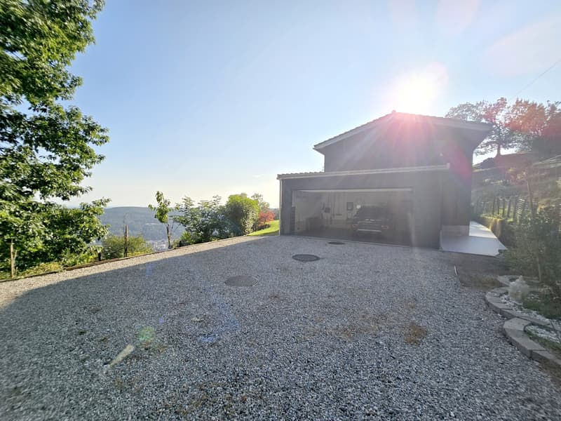 Luxuriöse Villa 4,5 mit Garten, Obstgarten und freier Sicht. (4)