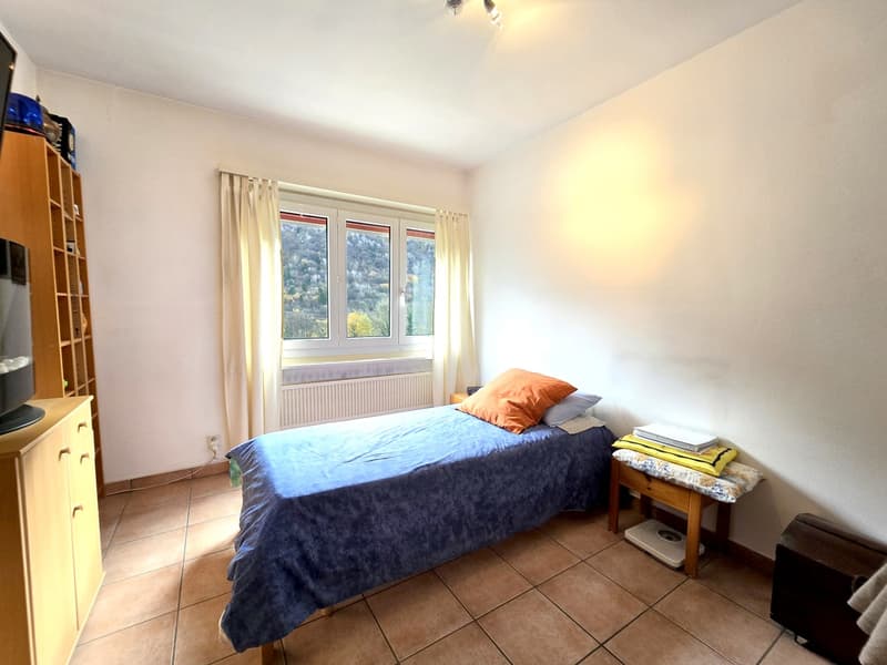 Großes 5,5-Zimmer-Apartment im dritten und letzten Stock mit überdachter Panoramaterrasse. (8)