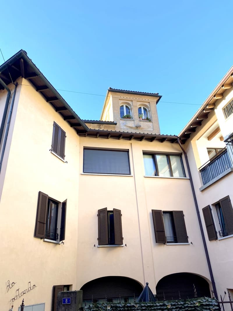 Appartamento 4 locali di charme ristrutturato con torretta panoramica (13)