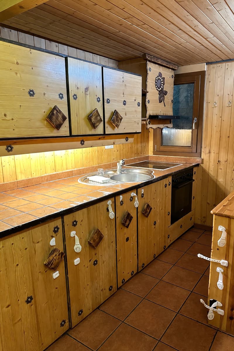 Haus mit 3,5 Zimmern, Garten und Außenveranda (2)