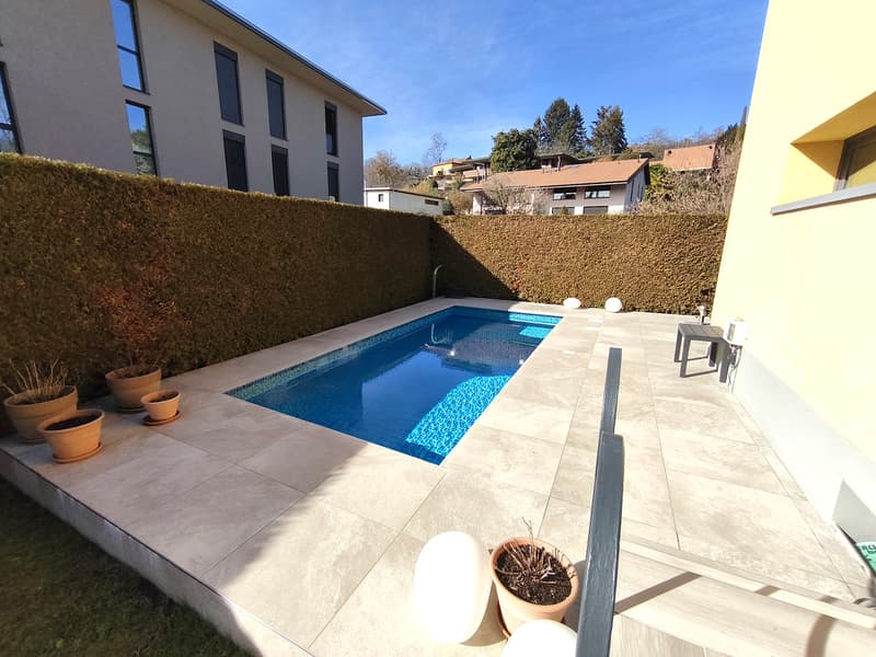 Wonderful 6.5-room house with garden and counter-current swimming pool (3)