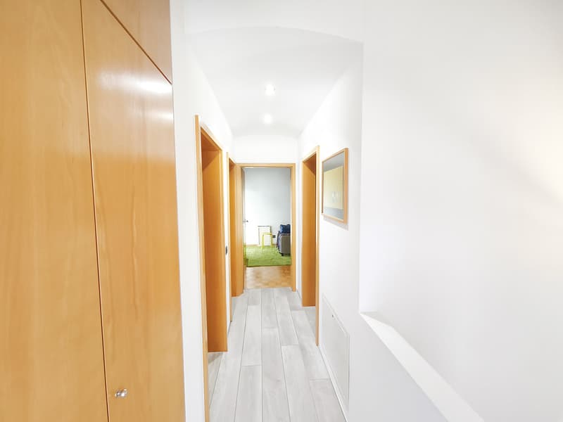 Wonderful 6.5-room house with garden and counter-current swimming pool (7)