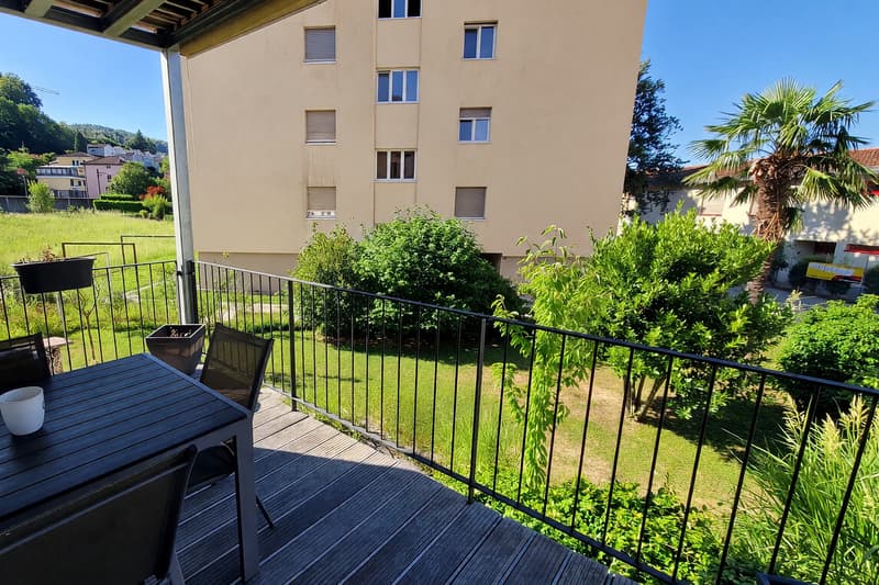 Modern 3.5-room apartment with terrace, completely renovated (6)
