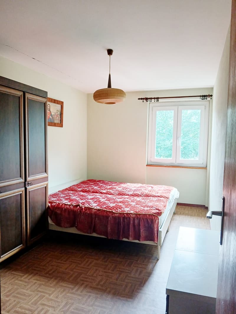 Grotto 6,5 con spazio ristorazione, camere e grande terreno. (8)