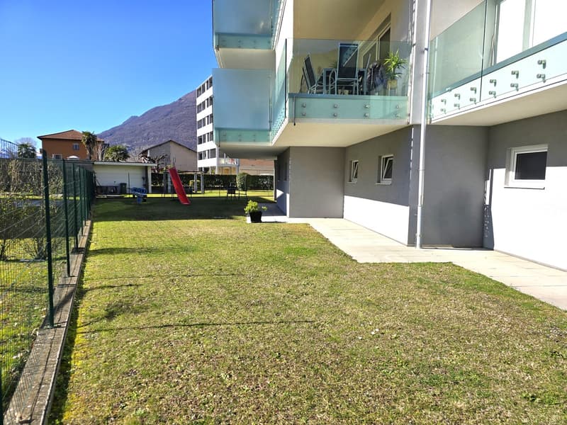 Bel 4,5 locali in stile moderno con grande terrazza coperta. (10)