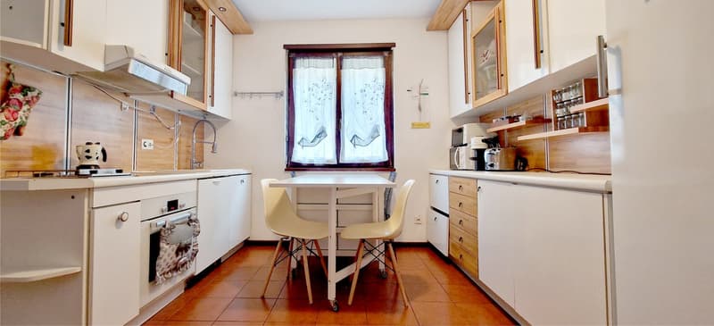 Ampissima villetta contigua 6,5 con terrazza panoramica e giardinetti (5)