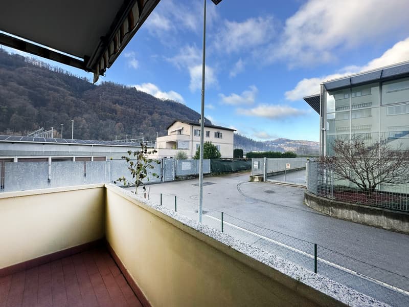 Elegante 3,5 ristrutturato con terrazzo e balcone in zona tranquilla (8)
