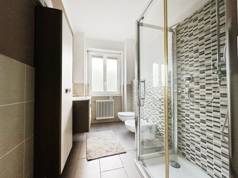 Elegante 3,5 ristrutturato con terrazzo e balcone in zona tranquilla (7)