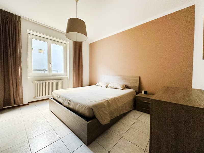 Elegante 3,5 ristrutturato con terrazzo e balcone in zona tranquilla (5)