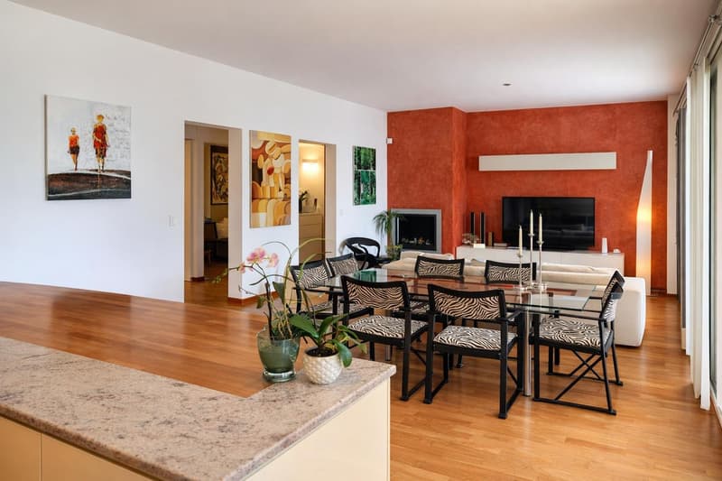 Raffinato 4,5 locali con doppio terrazzo e meravigliosa vista lago (11)