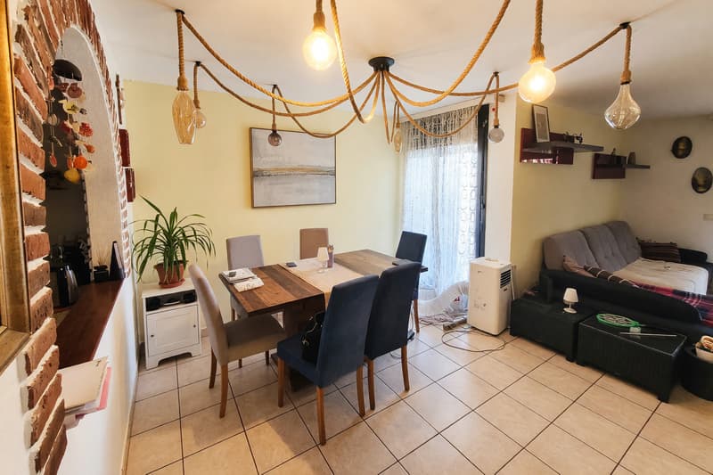 Villetta 5,5 con giardino di 300 mq e mansarda abitabile (3)