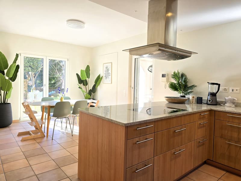 Esclusiva villa 702 m² con giardino e privacy a Miglieglia (7)