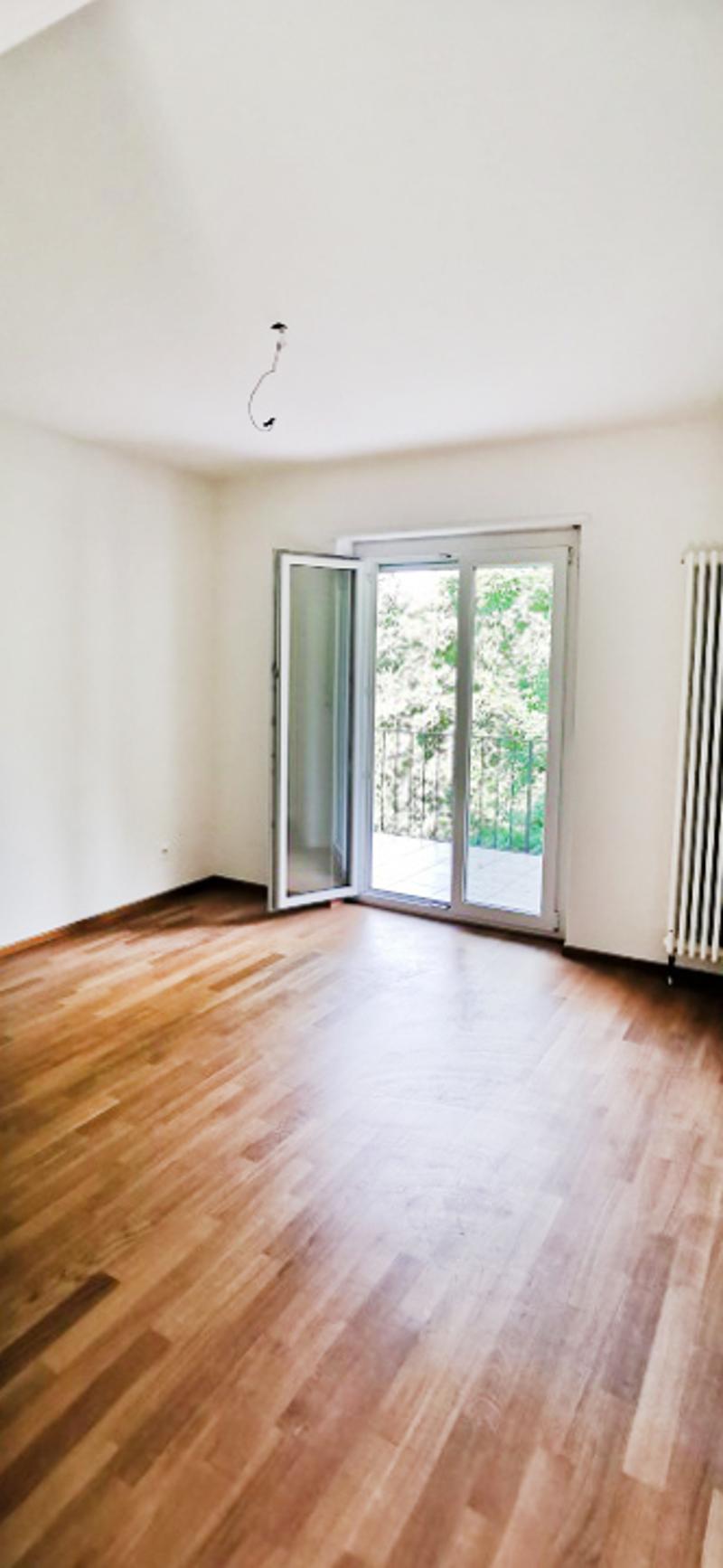 Casa 5,5 locali in fase di ristrutturazione con camino e terrazza. (5)