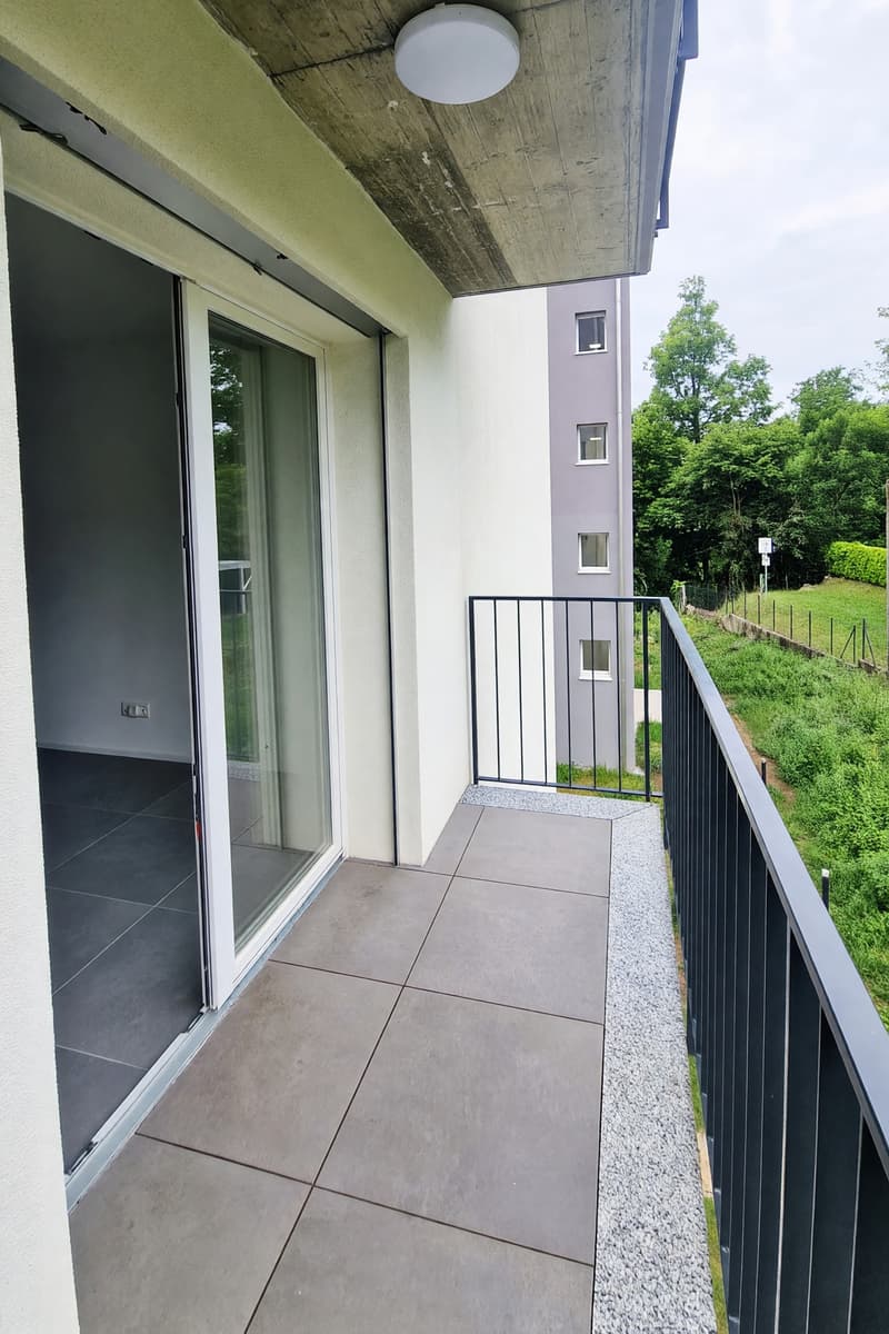 Nuovo appartamento 3,5 con terrazza coperta e due balconi (3)