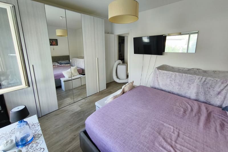 Moderno 3,5 locali immediatamente disponibile con terrazzo (8)