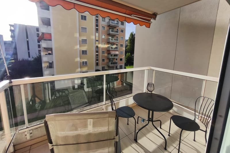 Ampio appartamento 2,5 locali arredato con balconcino (4)