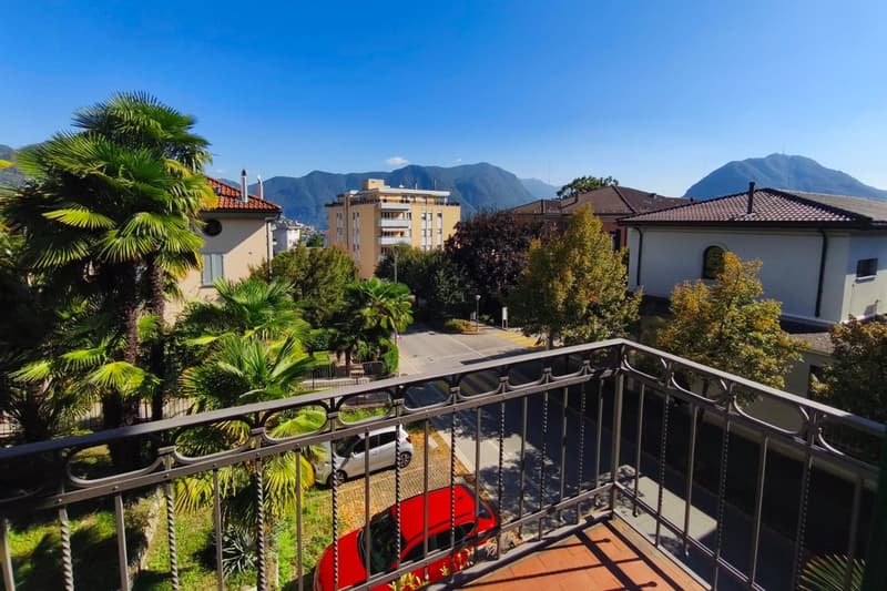 Appartamento 4,5 ristrutturato con due balconi e cucina abitabile (4)