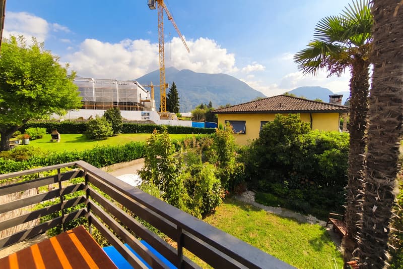 Appartamento 5,5 ristrutturato con giardino privato e tre balconi (3)