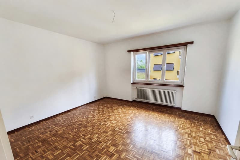 Appartamento 5,5 ristrutturato con giardino privato e tre balconi (10)