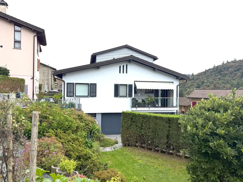 Casa 6,5 ristrutturata in medio-alto standing con giardino. (20)