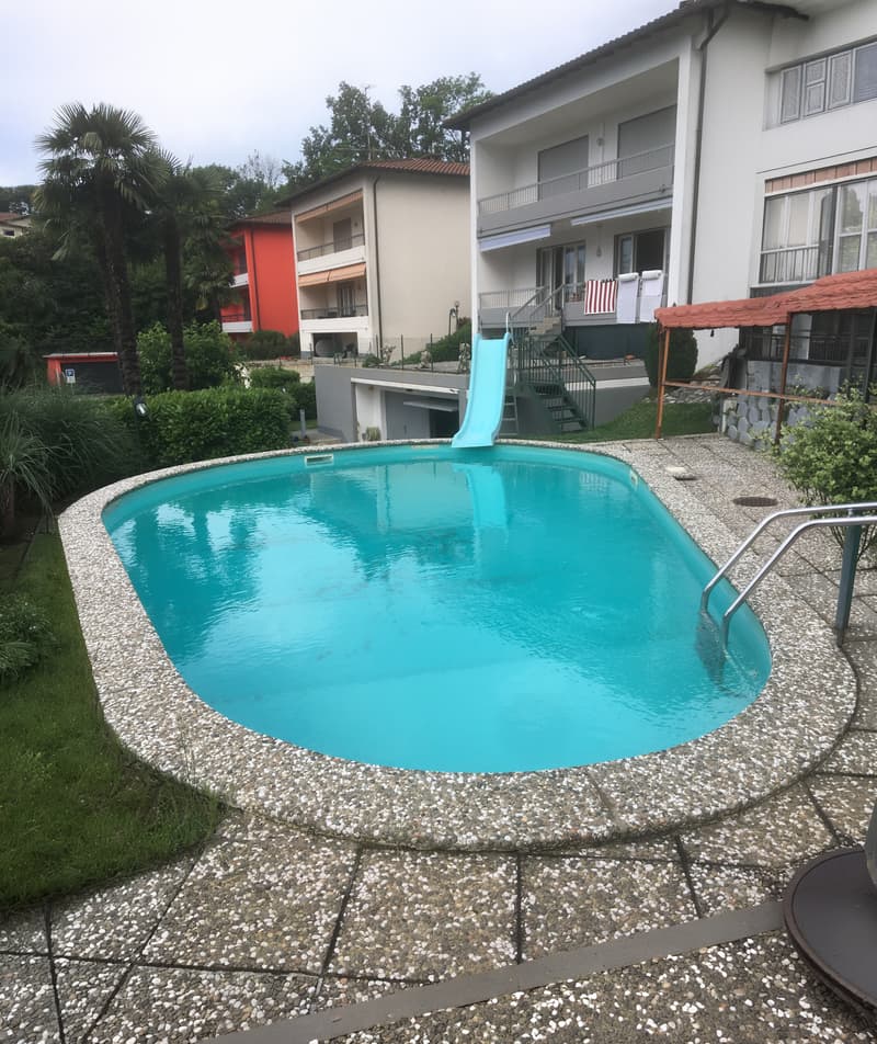 Elegante villa indipendente 5,5 locali con piscina e ampio giardino (15)
