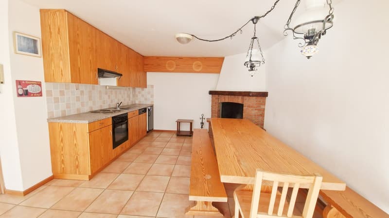 Bellissima casa 5,5 con grande giardino e possibilità di rent to buy. (16)