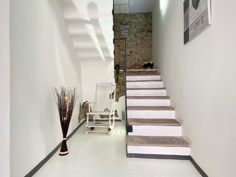 Palazzina rinnovata di quattro unità autorizzata per affitti brevi (21)