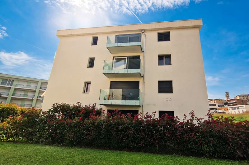 Moderno 2,5 con terrazza coperta e ottime possibilità di reddito (16)