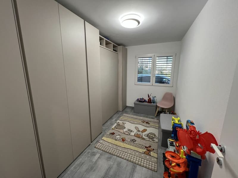 Moderna casa bifamiliare individuale, di 4.5 +3.5 locali con ampio giardino (6)