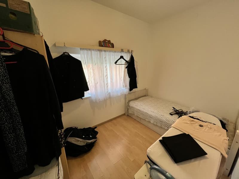 Haus mit 2,5+5,5 Zimmern und Grundstück (10)