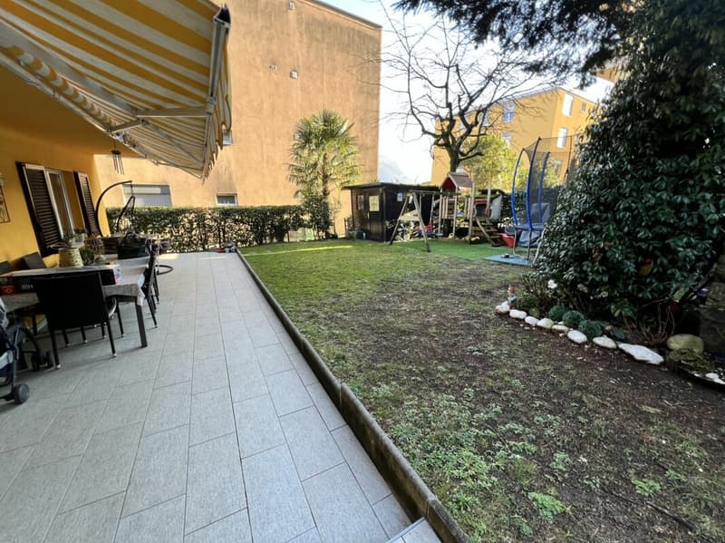 Uni/bi-family house of 3.5 + 3.5 rooms with garden (27)