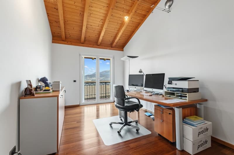 Maison unifamiliale avec 4,5 pièces + salle de hobby + jardin et terrain (20)