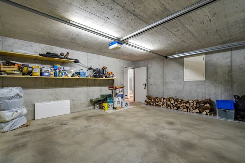 Maison unifamiliale avec 4,5 pièces + salle de hobby + jardin et terrain (24)
