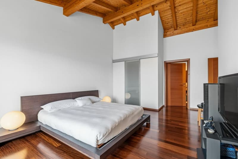 Maison unifamiliale avec 4,5 pièces + salle de hobby + jardin et terrain (16)