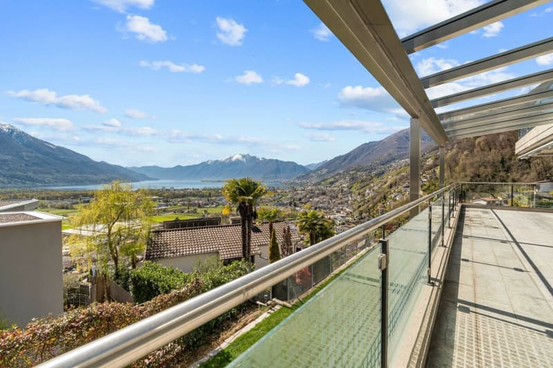 Appartamento 5.5 locali con piscina e vista mozzafiato (7)