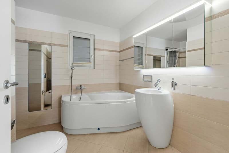 Appartamento 5.5 locali con piscina e vista mozzafiato (15)