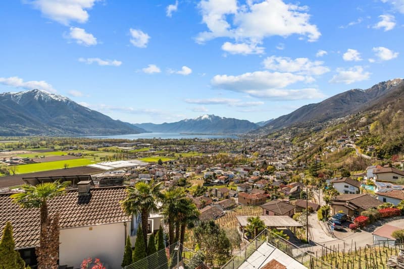 Appartamento 5.5 locali con piscina e vista mozzafiato (10)