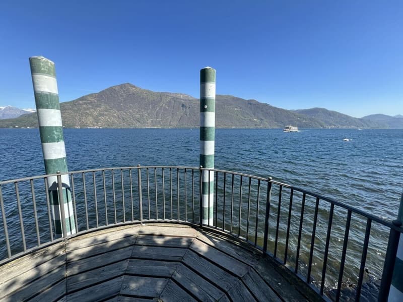 Appartement 5 pièces avec balcon et vue partielle sur le lac (15)