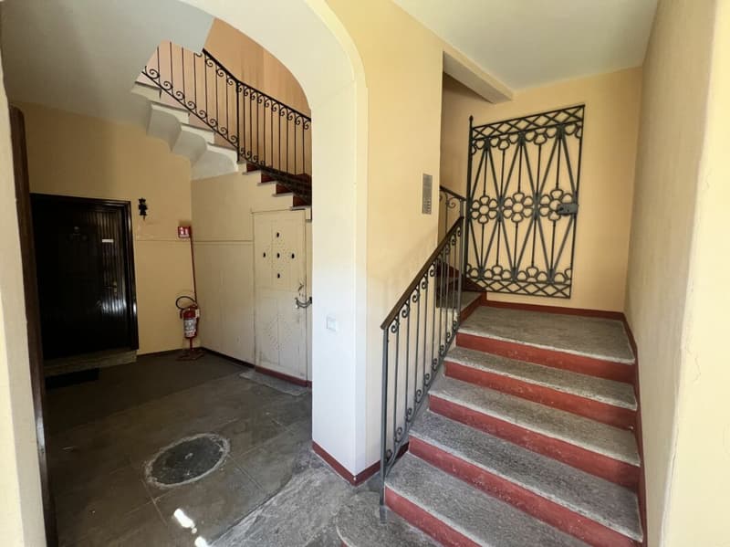 Appartement 5 pièces avec balcon et vue partielle sur le lac (3)