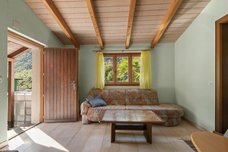 Villa bifamiliale prestigieuse avec piscine, grotte, dépendance et garage avec atelier (20)