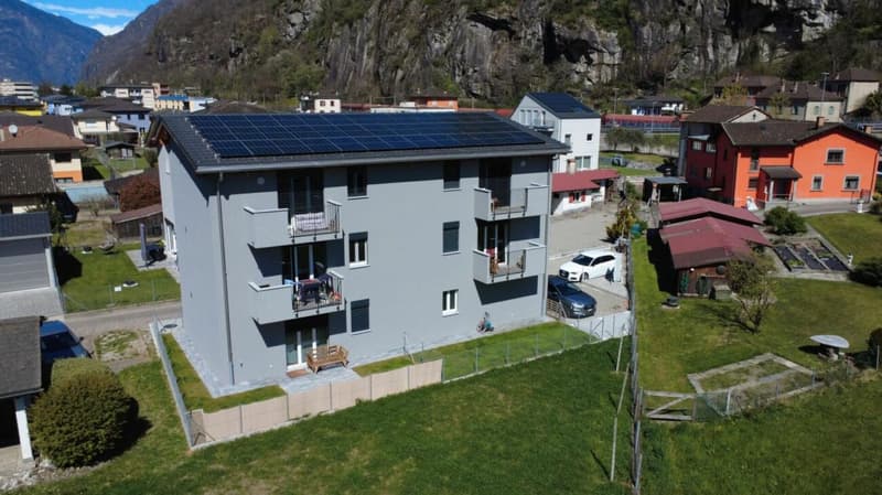 Apartment building with 5 apartments with 2.5 rooms (2)