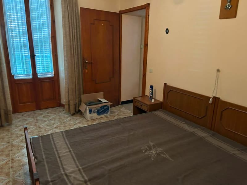 5-Zimmer-Haus mit ausbaubarem Dachgeschoss, Innenhof und Garten (10)