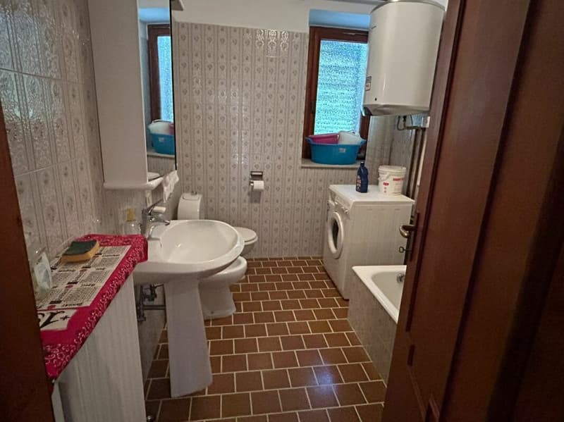 5-Zimmer-Haus mit ausbaubarem Dachgeschoss, Innenhof und Garten (16)