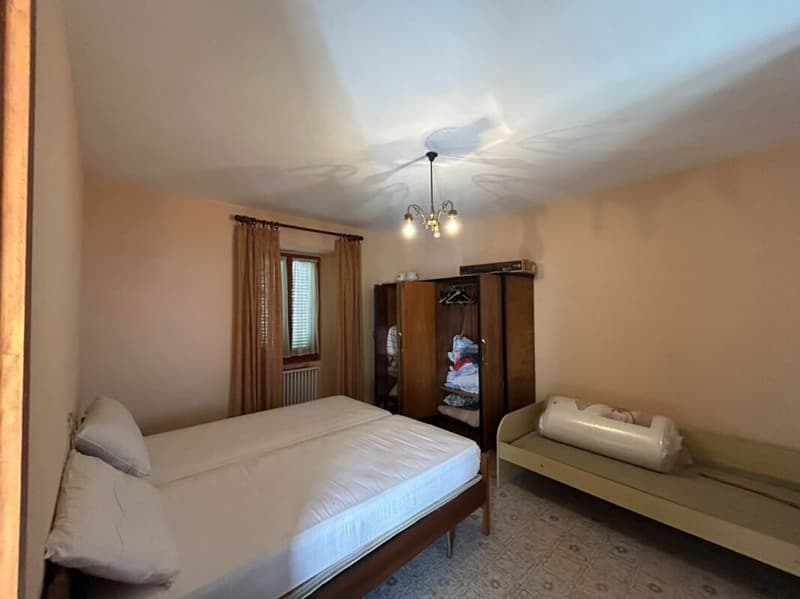 5-Zimmer-Haus mit ausbaubarem Dachgeschoss, Innenhof und Garten (15)