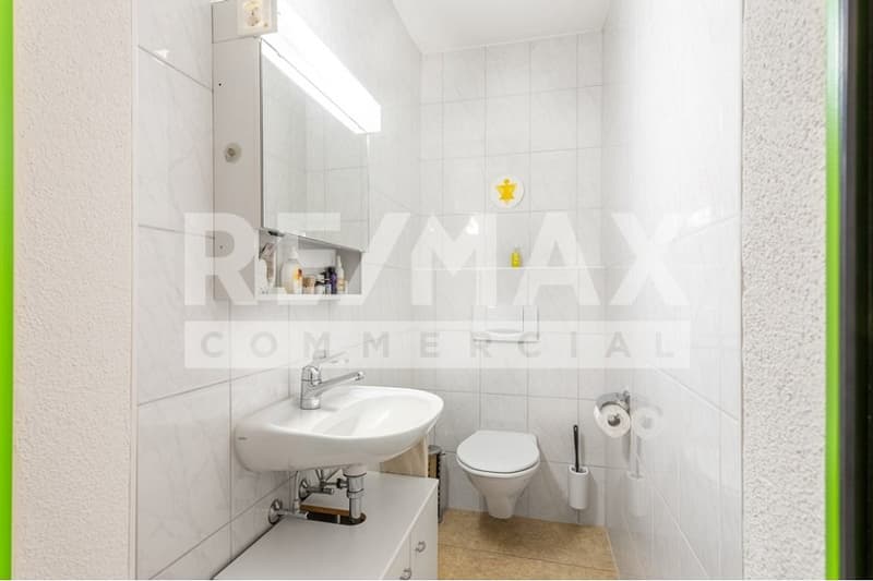 Flexible office/commercial space in top location in Root, ideal for your business! (7)