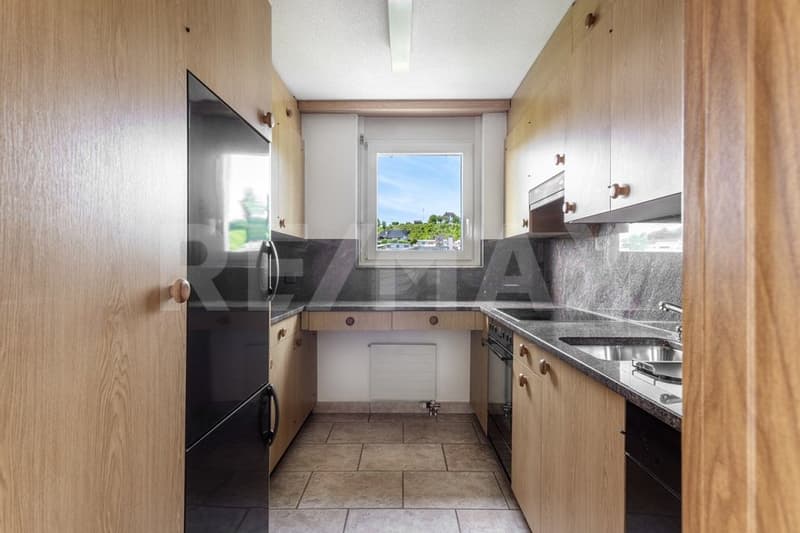 Appartement attractif de 5½ pièces avec vue panoramique ensoleillée (6)